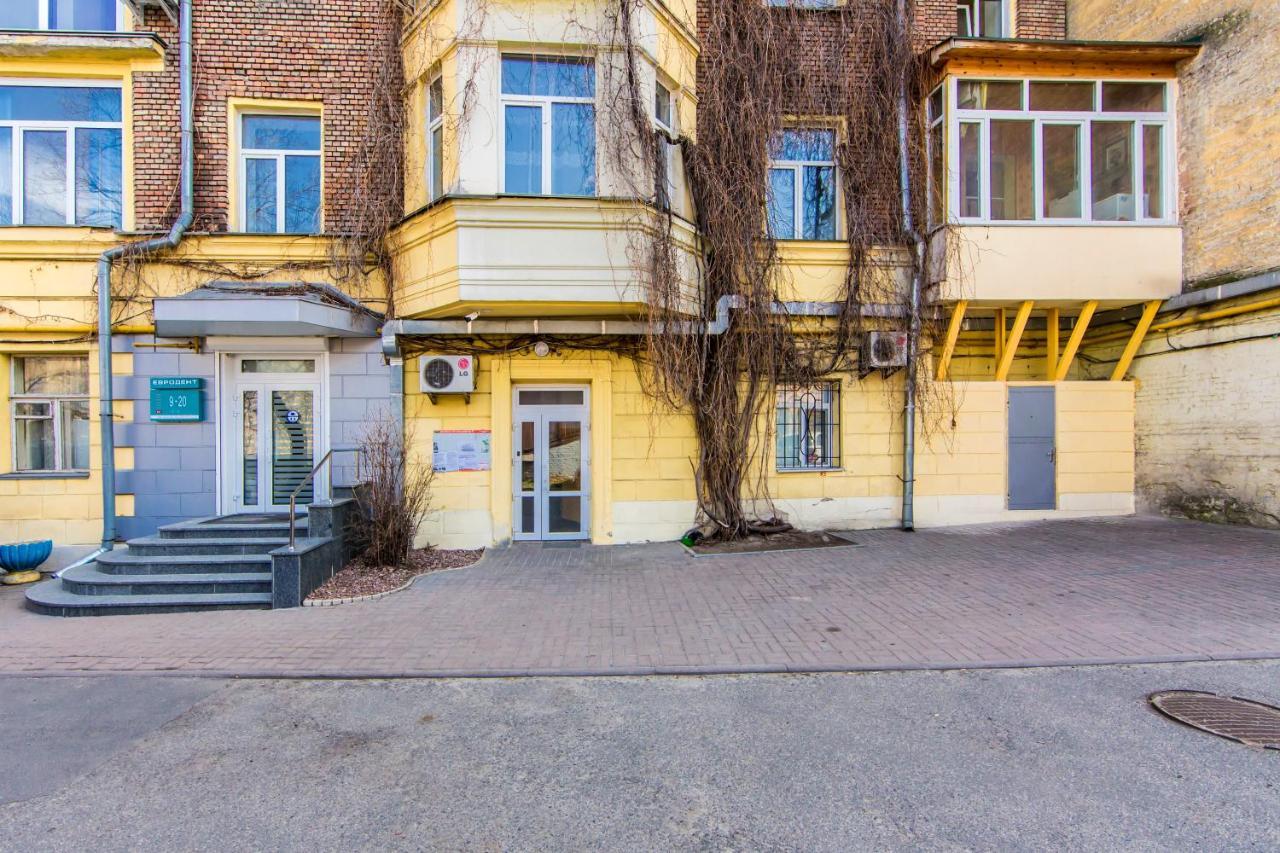 2-Х Кімнатна Квартира Поруч Із Бессарабським Ринком Kiev Exterior foto